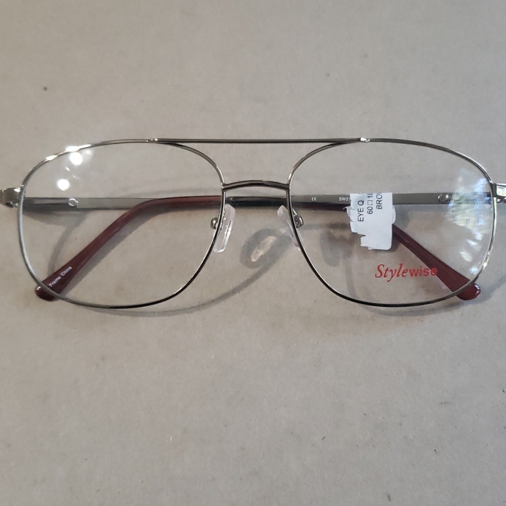 Eyeglasses